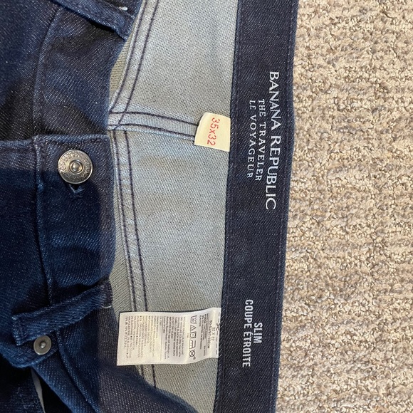 Banana Republic - The Traveler Jean - Picture 5 of 5